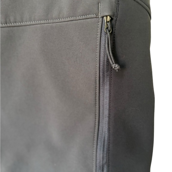 The North Face grey and black full zip vest men’s small - Picture 3 of 8